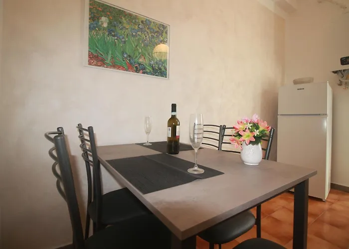 Papapeo Holiday home *